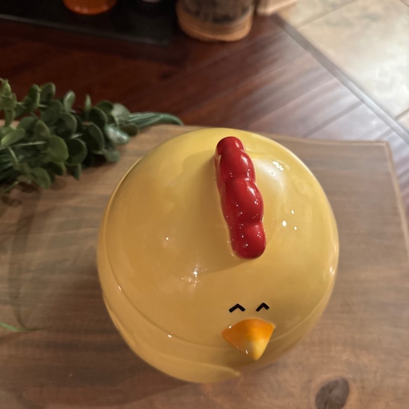 Penny, A Rare Ceramic Chicken/Hen Cookie Jar Canister w/Lid. - Picture 2 of 5